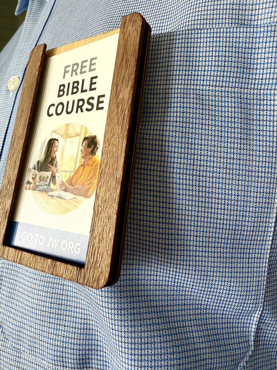 Wood Card Holders- Holds 8 Cards! Magnet or Clip. Study/Contact Cards or Business Cards