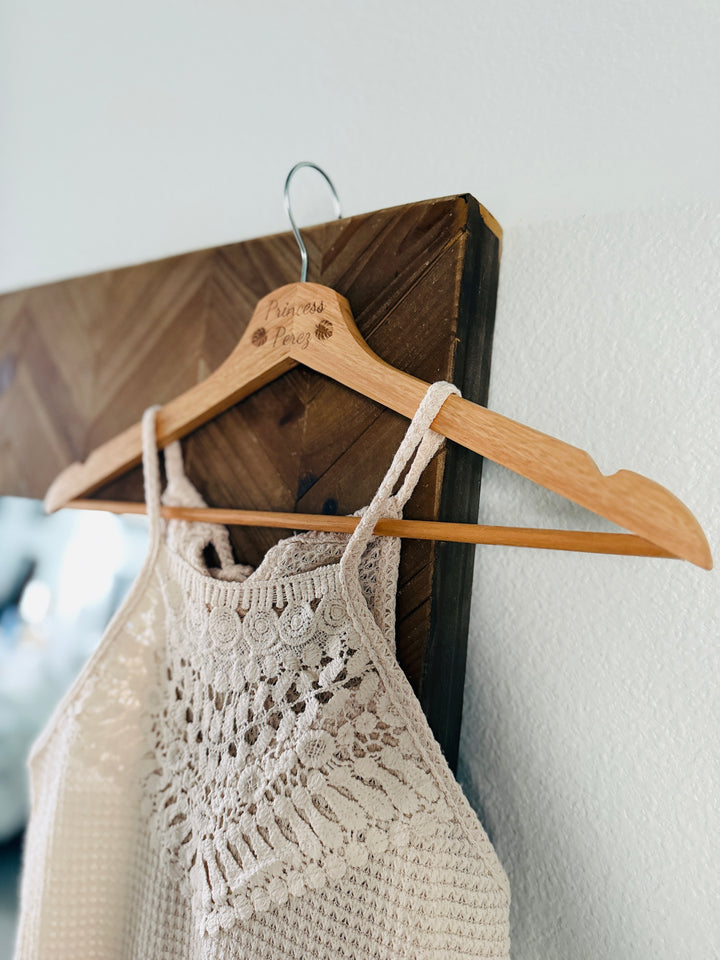 Deluxe Engraved Hanger
