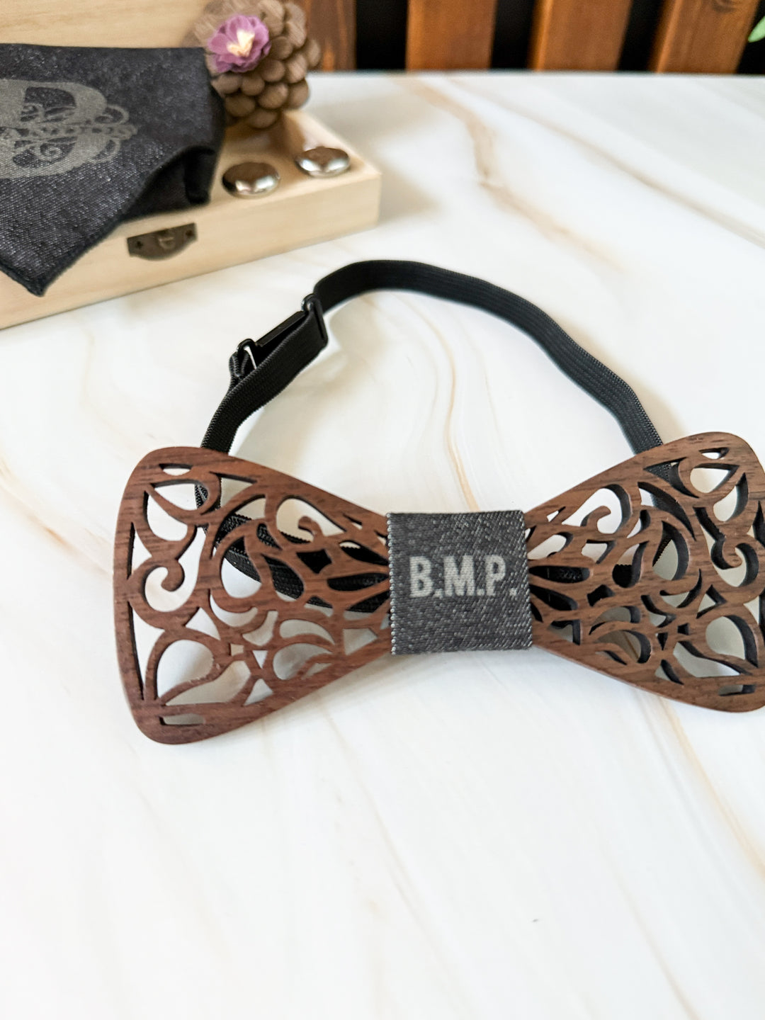Scroll Wood Bowtie and Handkerchief SET- Custom Engraved with Wood Box