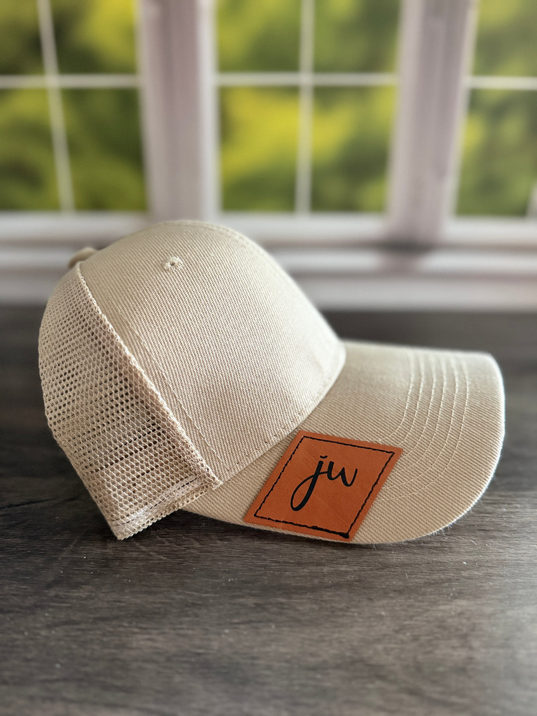 jw Side Bill Tan Hat