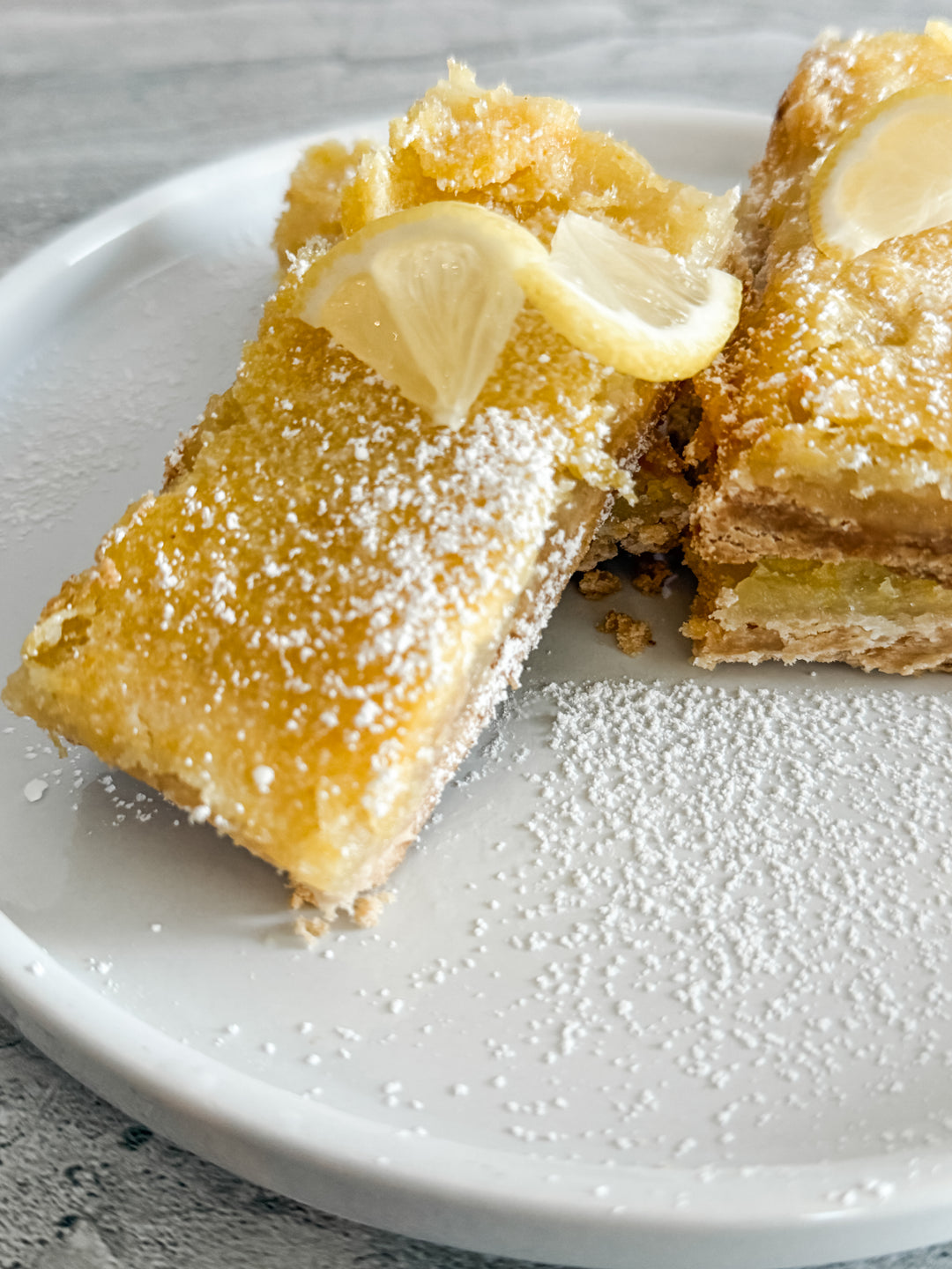 Tweety Bakes: Lemon Bars 4-Pack