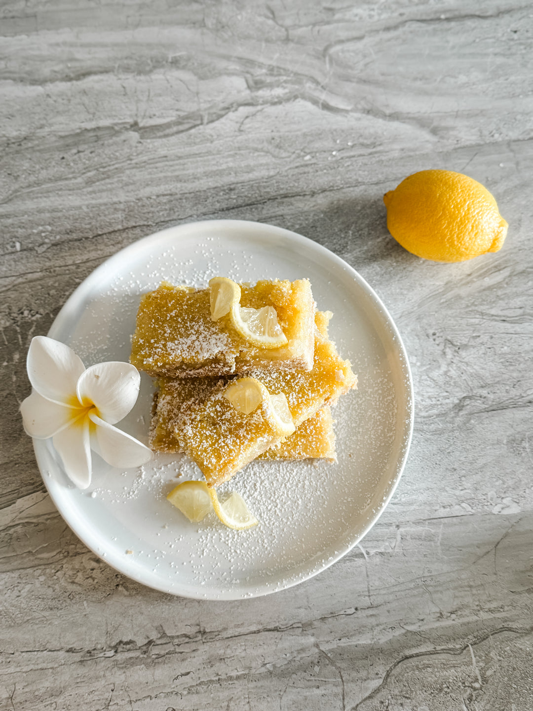 Tweety Bakes: Lemon Bars 4-Pack